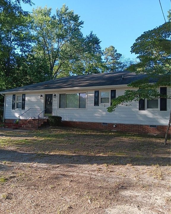 2nd image of 12117 Winfree St