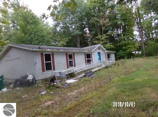 8404 Independence Ave, Cadillac, MI 49601