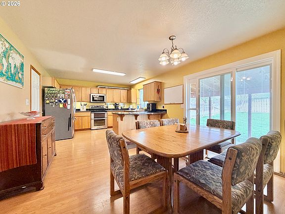 4th image of 1561 Misty Dr