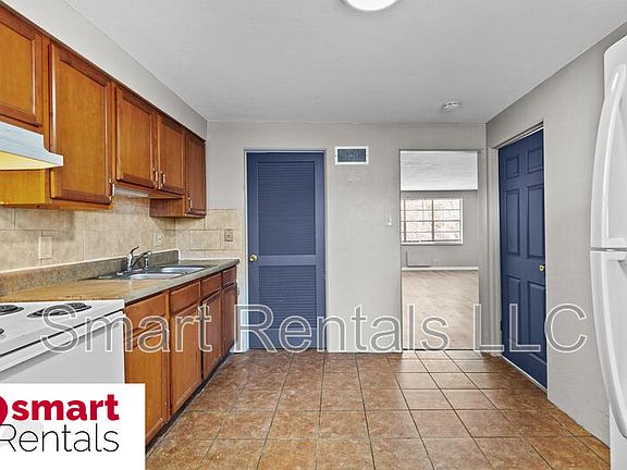 2nd image of 1030 Wild Cherry Ln #1