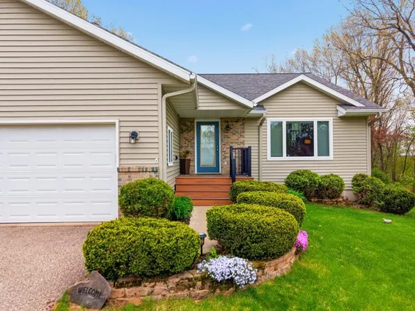 1652 N 950th Street, Eau Claire, WI 54701