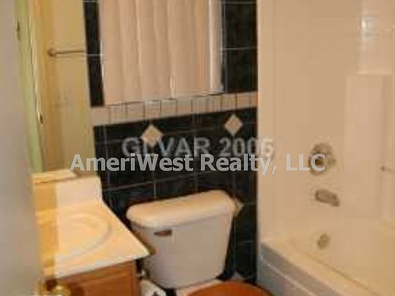 4th image of 2502 Gardenia Flower Ave