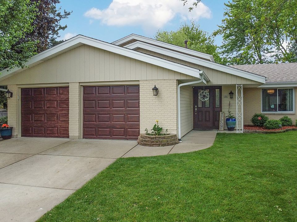 1st image of 186 Fairfield Way