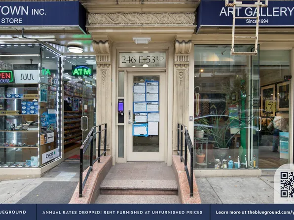 246 East 53rd Street image 16 of 19