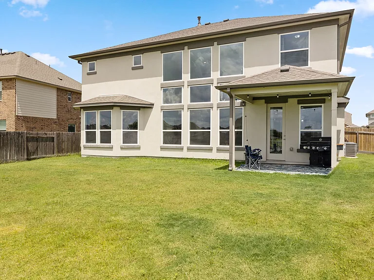 20512 Christie Marie Ln — Photo 46