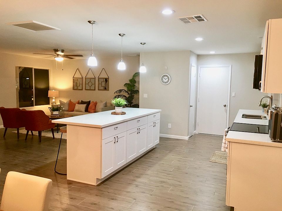 1st image of 4701 W Lupine Ave