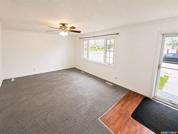 3rd image of 1410 4th AVENUE N