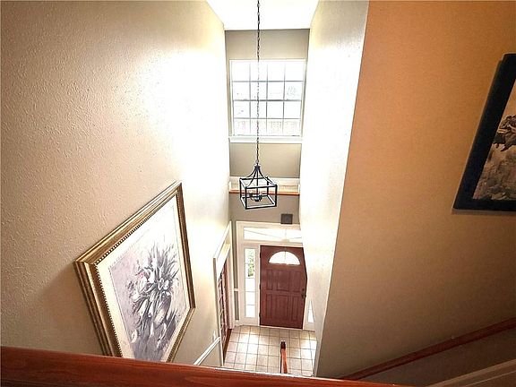 2nd image of 19 Saint Bridget Dr