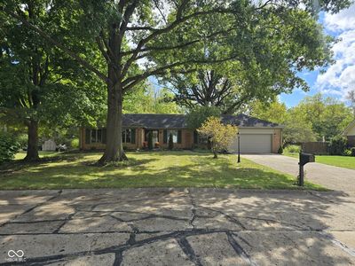 1271 Woodcreek Dr, Greenwood, IN, 46142