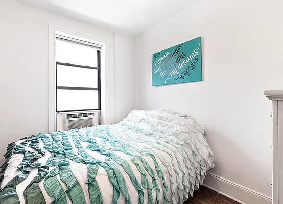 Rented by Warburg | media 24