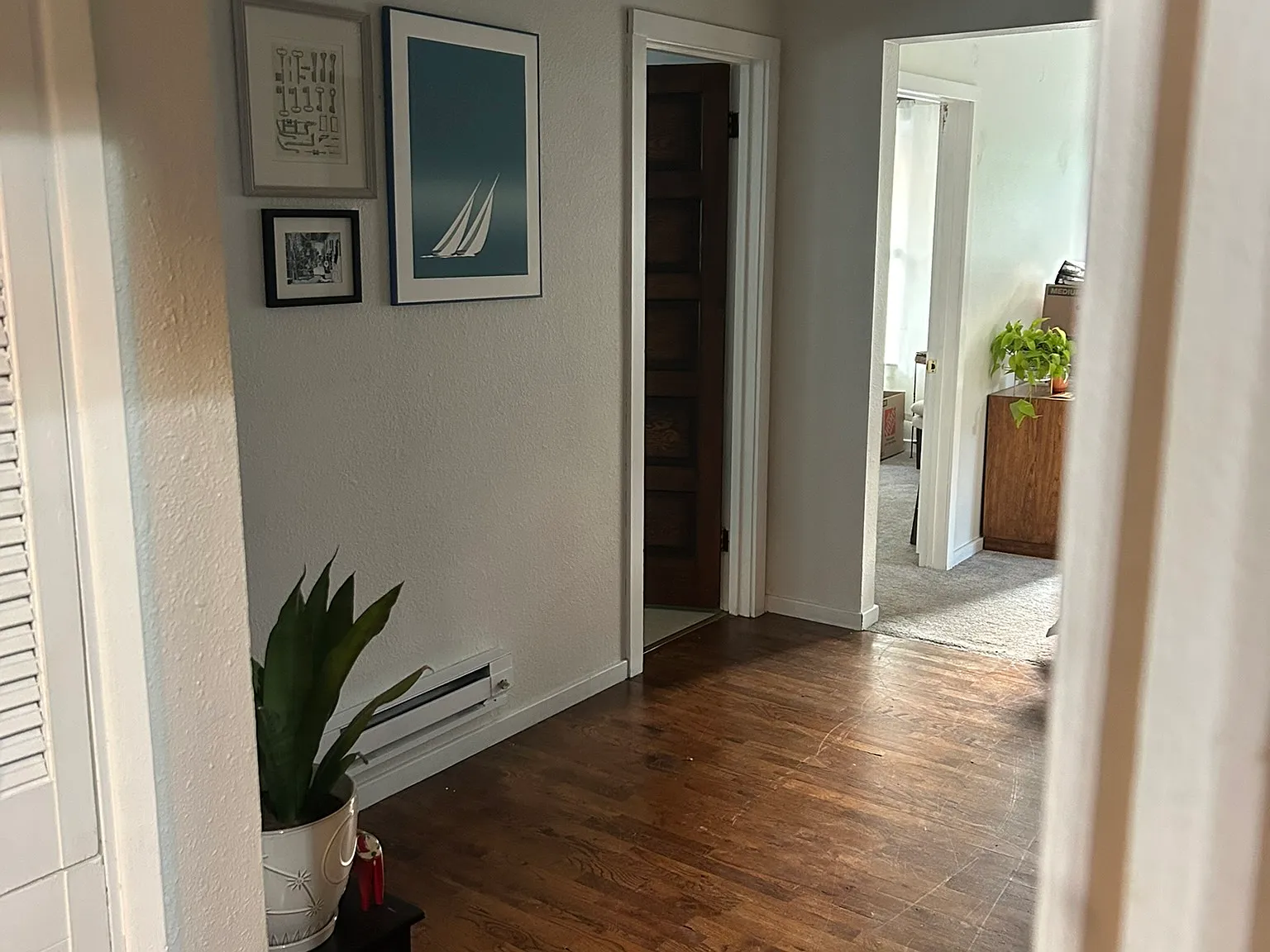 2 bed, 1059 sqft, $2,700 — Photo 2
