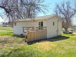 602 Alice Ave, Riverton, IA 51650