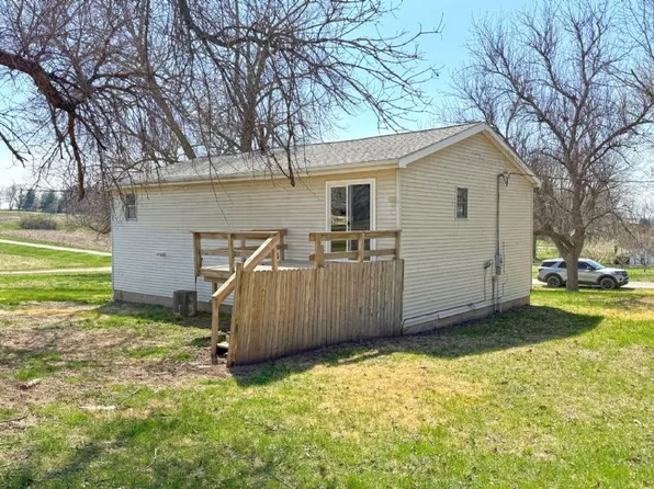 602 Alice Ave, Riverton, IA 51650