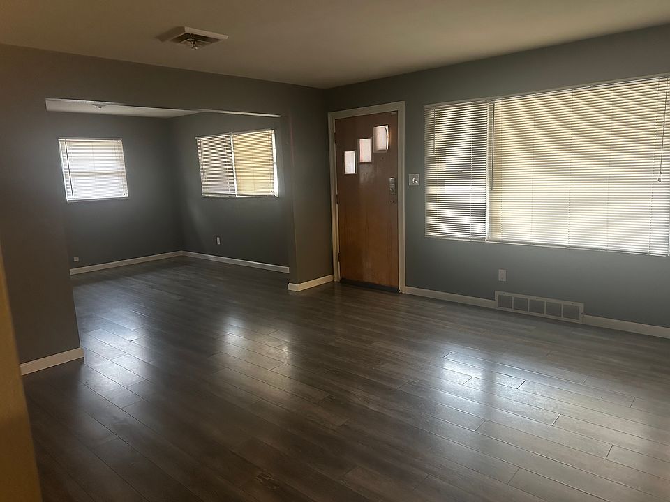 1st image of 3506 Terrace Ln