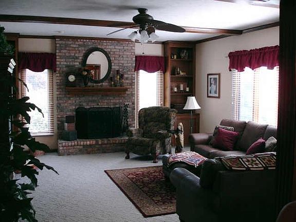 2nd image of 7287 N Oakbay Dr