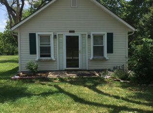 7103 N Troost Ave, Gladstone, MO 64118