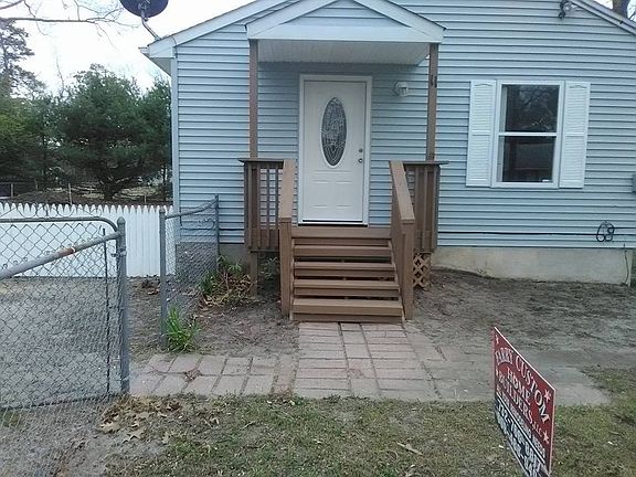 3rd image of 11 Gleason St