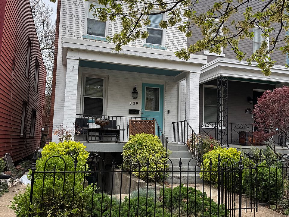 1st image of 339 13th St SE