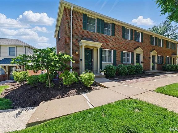 2nd image of 8959 S Swan Cir