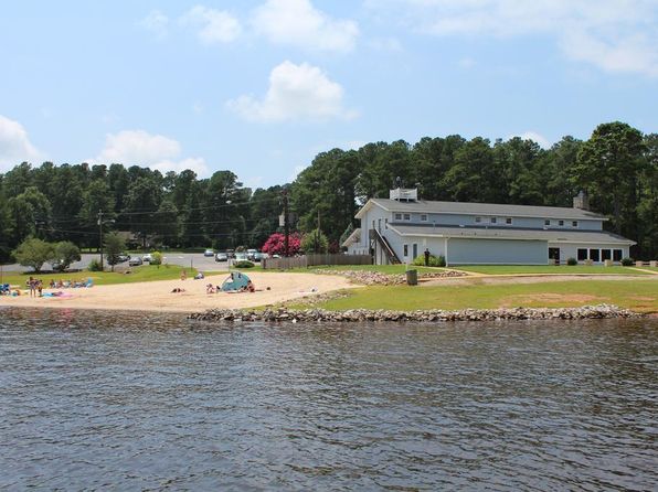 111-113 Red Oak Dr, Louisburg, NC 27549