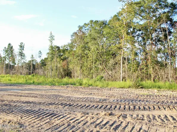 LOT 8 Cottonwood Dr Lot 8, Lucedale, MS 39452