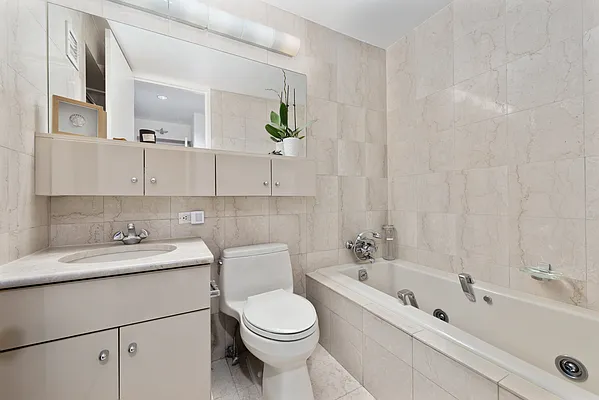 Rented by Compass | media 5