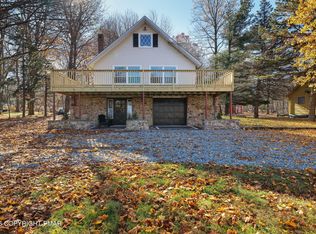 306 Mountain Rd, Mountain Rd, PA 18210