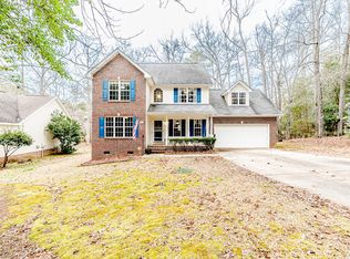 516 Argyll Dr, Sanford, NC 27332
