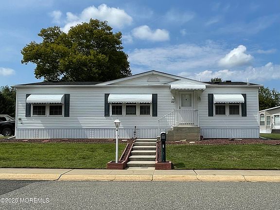 2nd image of 23 Brookside Way