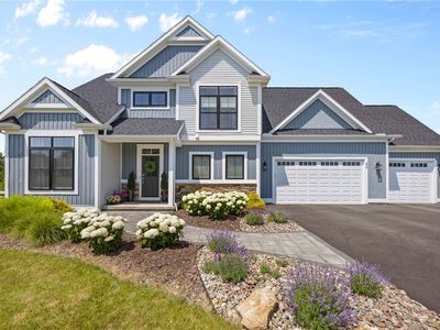 89 Copper Beech Run, Fairport, NY, 14450