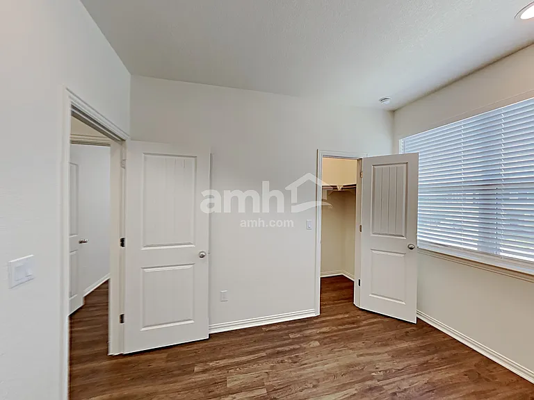 2706 Brogan Crk — Photo 11