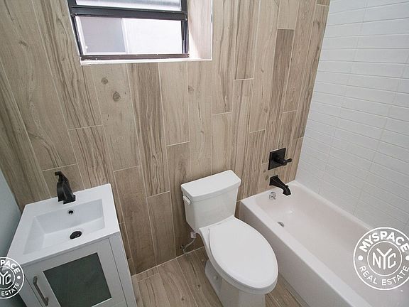 5th image of 903 Saint Johns Pl APT 2A