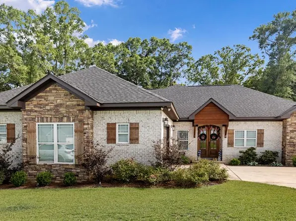 112 Laney Ln, Dothan, AL 36305