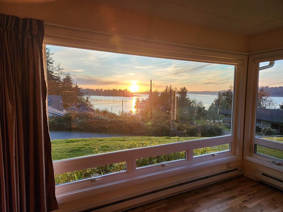 1st image of 133 SE Yaquina View Dr