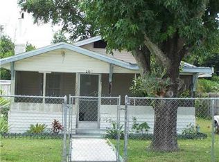 215 N 18th St, Haines City, FL 33844