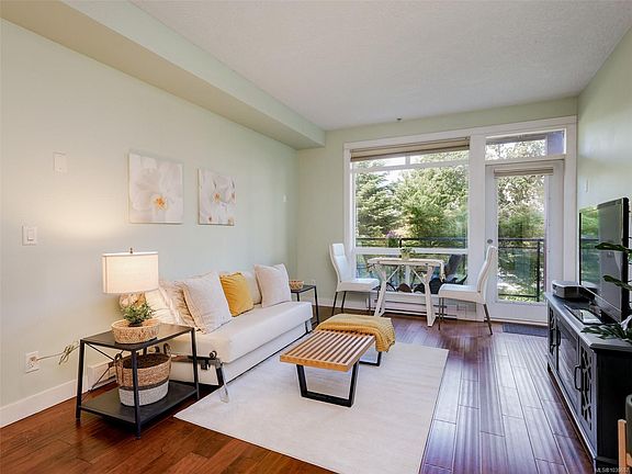3rd image of 2710 Jacklin Rd #218
