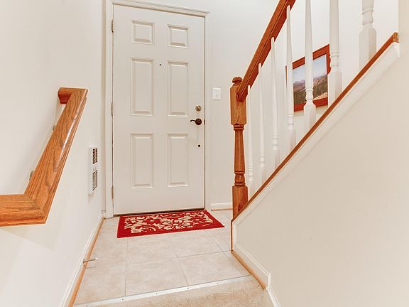 3rd image of 7718 Cedar Branch Dr