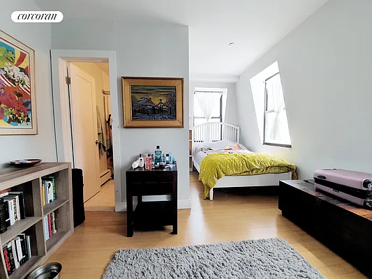 Rented by Corcoran | media 15