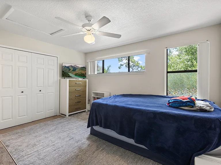 12250 Huntsman Ln — Photo 19