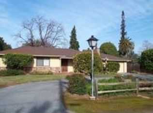 96 N El Monte Ave, Los Altos, CA 94022
