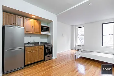 Rented by Bond New York