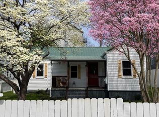 419 Quarry Rd, Charlottesville, VA 22902