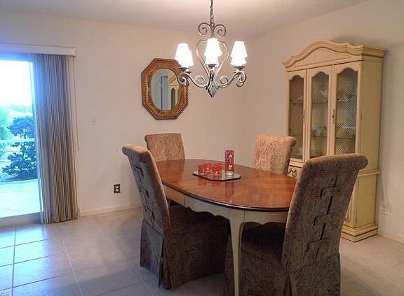 5th image of 78 Glades Blvd APT 3