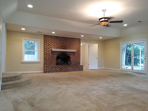 5th image of 1317 E Home Ave