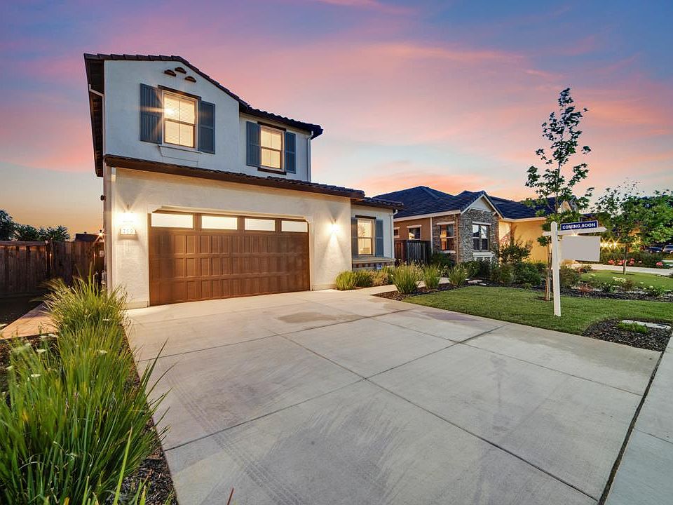 1st image of 709 Juliann Way