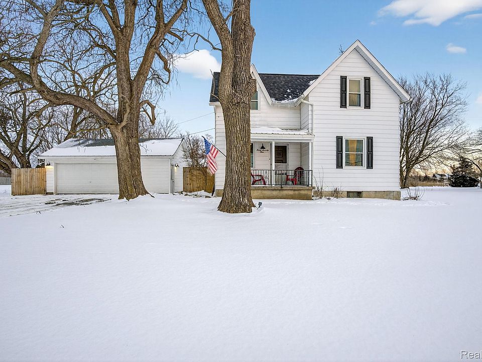 1st image of 3071 Morrish Rd