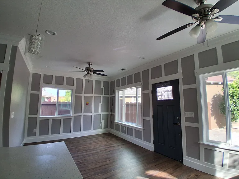2112 Eicher Ave — Photo 5