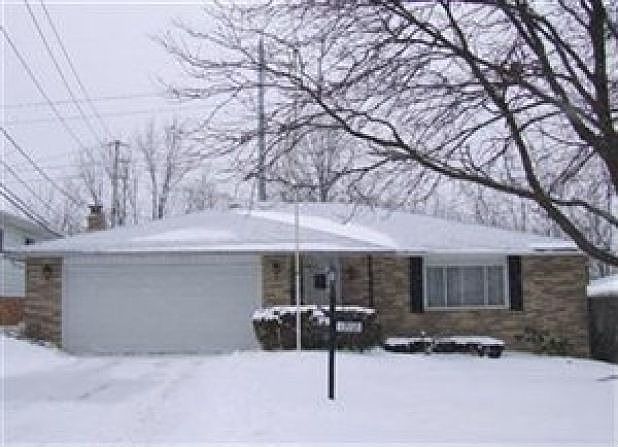 1st image of 13550 Sherwood Cir