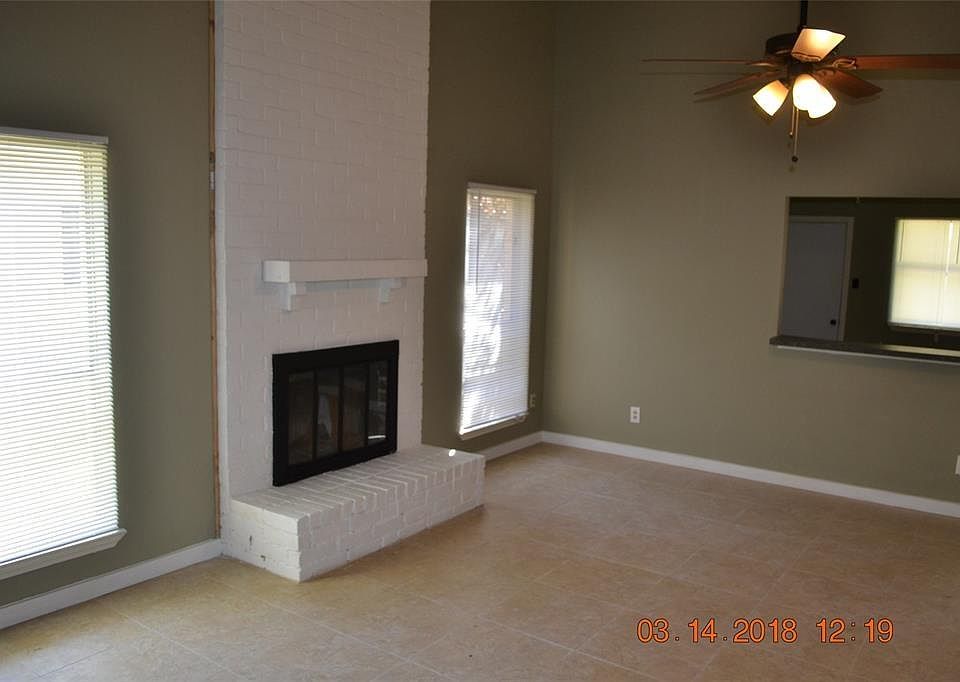 1st image of 12023 Woolford Dr
