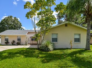 4254 Dryden Cir, Sarasota, FL 34241